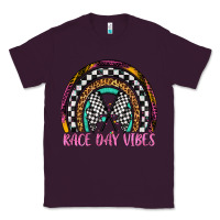 Plum race day vibes rainbow Classic Tee - Artiststas