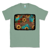 Sage christmas sunflowers and buffalo plaid background Classic Tee - Jasminsmagicworld