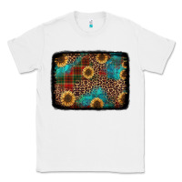 White christmas sunflowers and buffalo plaid background Classic Tee - Jasminsmagicworld