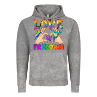 Cloud Rock Love Is Freedom Vintage Hoodie - BundleAndBundleShop