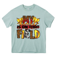 Arona softball my heart is on that field Heavy Core Tee - RanaPortraitStore