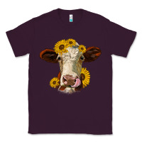 Plum hereford cattle sunflowers heifer Classic Tee - Jasminsmagicworld