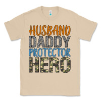 Mushroom husband daddy protector hero Classic Tee - Artiststas
