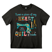 Asphalt i sew a piece of my heart into every quilt i make Heavy Core Tee - RanaPortraitStore