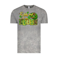 Cloud Rock St. Patrick's Kiss me i am irish Vintage Tee - OliviaCreatesArt