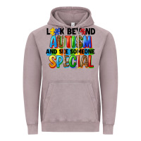 Vintage Zinc look beyond autism and see someone special Vintage Hoodie - FaDigitalArtStudio