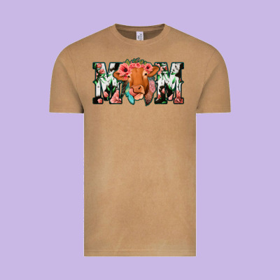 Cow Mom Vintage Tee Designed By Jasminsmagicworld