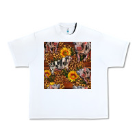 White Western Spotted Pig With Sunflowers Seamless Urban Heavy Tee - FaDigitalArtStudio