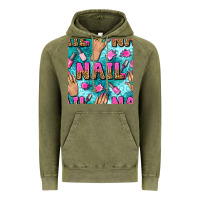 Vintage Olive nail art hands and polish with turquoise leopard and glitter seamless  Vintage Hoodie - BundleAndBundleShop
