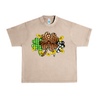 French Oak St. Patrick's Day shamrocks Urban Heavy Tee - OliviaCreatesArt
