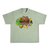 Oil Green St. Patrick's Day shamrocks Urban Heavy Tee - OliviaCreatesArt