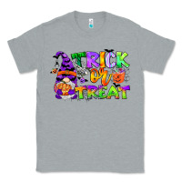 Heather Grey trick or treat gnome Classic Tee - CowGirlArtShop