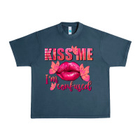 Midnight Navy Kiss me i'm so confused Valentine's Day Urban Heavy Tee - FaDigitalArtStudio