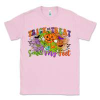 Bubblegum Pink trick or treat smell my feet Classic Tee - CowGirlArtShop