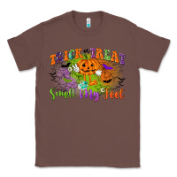 Chestnut trick or treat smell my feet Classic Tee - CowGirlArtShop