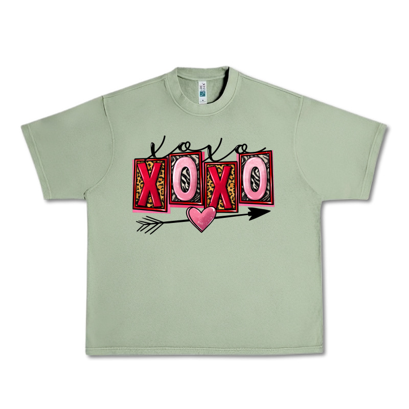 Xoxo Love Valentine's Day Urban Heavy Tee by FaDigitalArtStudio | Teevron