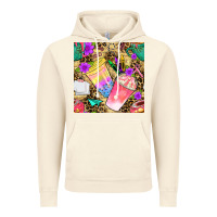 Vintage Artic school girl coffee cup with leopard seamless pattern bbs Vintage Hoodie - BundleAndBundleShop