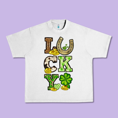 St. Patrick's Western Lucky Urban Heavy Tee Designed By Oliviacreatesart