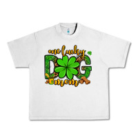 One Lucky Dog Mom St. Patrick's Urban Heavy Tee | Teevron