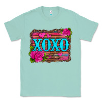 Seafoam xoxo valentine's day pink roses and hearts Classic Tee - Jasminsmagicworld