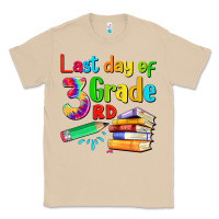 Mushroom last day of third grade Classic Tee - Artiststas