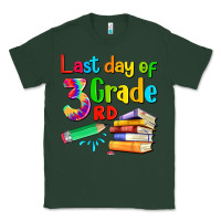 Sports Green last day of third grade Classic Tee - Artiststas