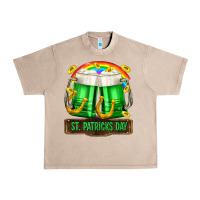 French Oak St. Patrick's Day beer Urban Heavy Tee - OliviaCreatesArt