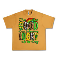Peanut Butter St. Patrick's It's a good day to have a lucky day Urban Heavy Tee - OliviaCreatesArt