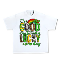 White St. Patrick's It's a good day to have a lucky day Urban Heavy Tee - OliviaCreatesArt