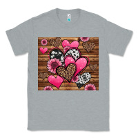 Heather Grey valentines day western hearts and sunflowers Classic Tee - Jasminsmagicworld