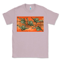 Lilac dinosaur brontosaurus sippy cup Classic Tee - Artiststas