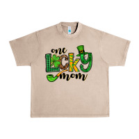 French Oak One lucky mom St. Patrick's Urban Heavy Tee - OliviaCreatesArt
