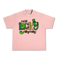 Salmon One lucky mom St. Patrick's Urban Heavy Tee - OliviaCreatesArt