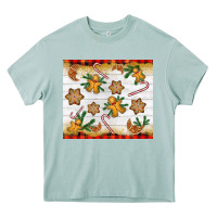 Arona Christmas gingerbread cookies and candy cane Heavy Core Tee - NancyCooperArtShop