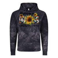 Cloud Black Being a mom makes my life complete Mother's Day Vintage Hoodie - FaDigitalArtStudio