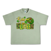 Oil Green St. Patrick's Kiss me i am irish Urban Heavy Tee - OliviaCreatesArt