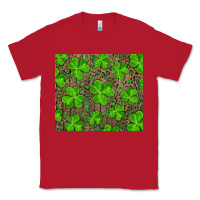 Red Saint Patricks Day Shamrock And Leopard Classic Tee - RanaPortraitStore