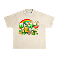 Sandshell wine glasses st. patricks Urban Heavy Tee - OliviaCreatesArt