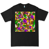 Black Mardi Gras jester had and crawfish with leopard pa Premium Tee - HowdyJamesFarm