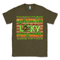 Army Green st Patricks lucky gnome Classic Tee - Jasminsmagicworld