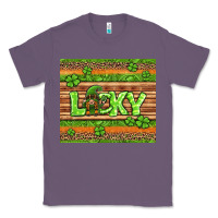 Lavender st Patricks lucky gnome Classic Tee - Jasminsmagicworld