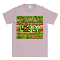 Lilac st Patricks lucky gnome Classic Tee - Jasminsmagicworld