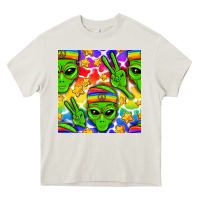 Cream Pride LGBTQ+ aliens and stars with rainbow Heavy Core Tee - NancyCooperArtShop