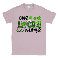 Lilac Saint Patricks One Lucky Nurse Classic Tee - RanaPortraitStore
