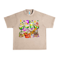 French Oak mardi gras wine glasses olivia Urban Heavy Tee - OliviaCreatesArt