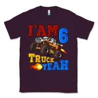 Plum i'am six truck yeah Classic Tee - Artiststas