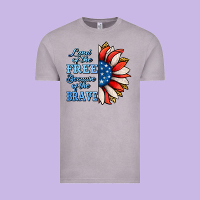 Patriotic Sunflower Vintage Tee Designed By Jasminsmagicworld