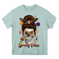 Arona Spooky Vibes Skull Messy Bun Heavy Core Tee - texasbilliewilder