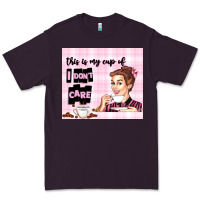Plum retro housewife Premium Tee - TumblerDesignByShophia