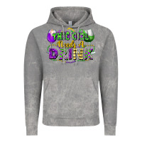 Cloud Rock This girl needs a drink Vintage Hoodie - FaDigitalArtStudio